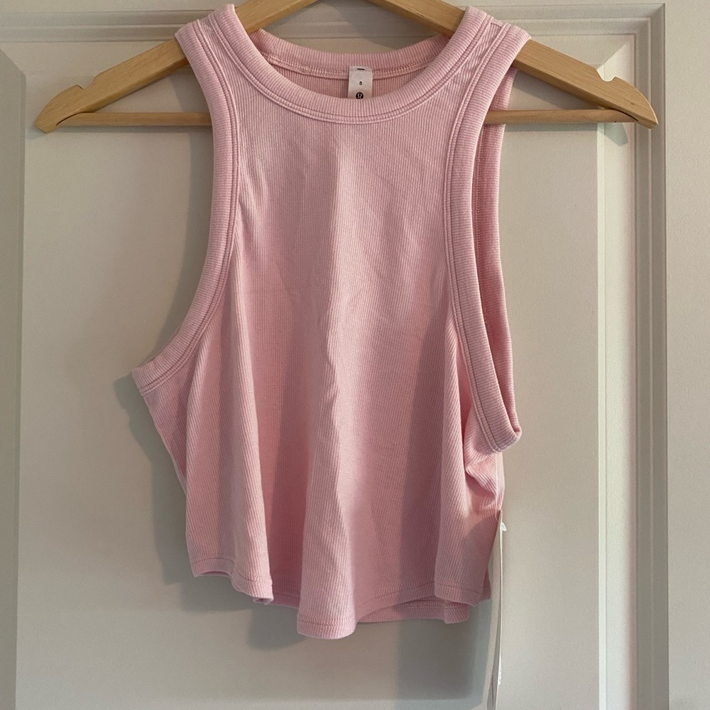Lululemon Hold Tight Cropped Tank Top Size 8 Flush Pink NWT
